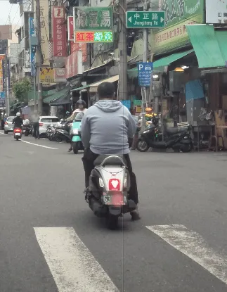 rider_without_helmet